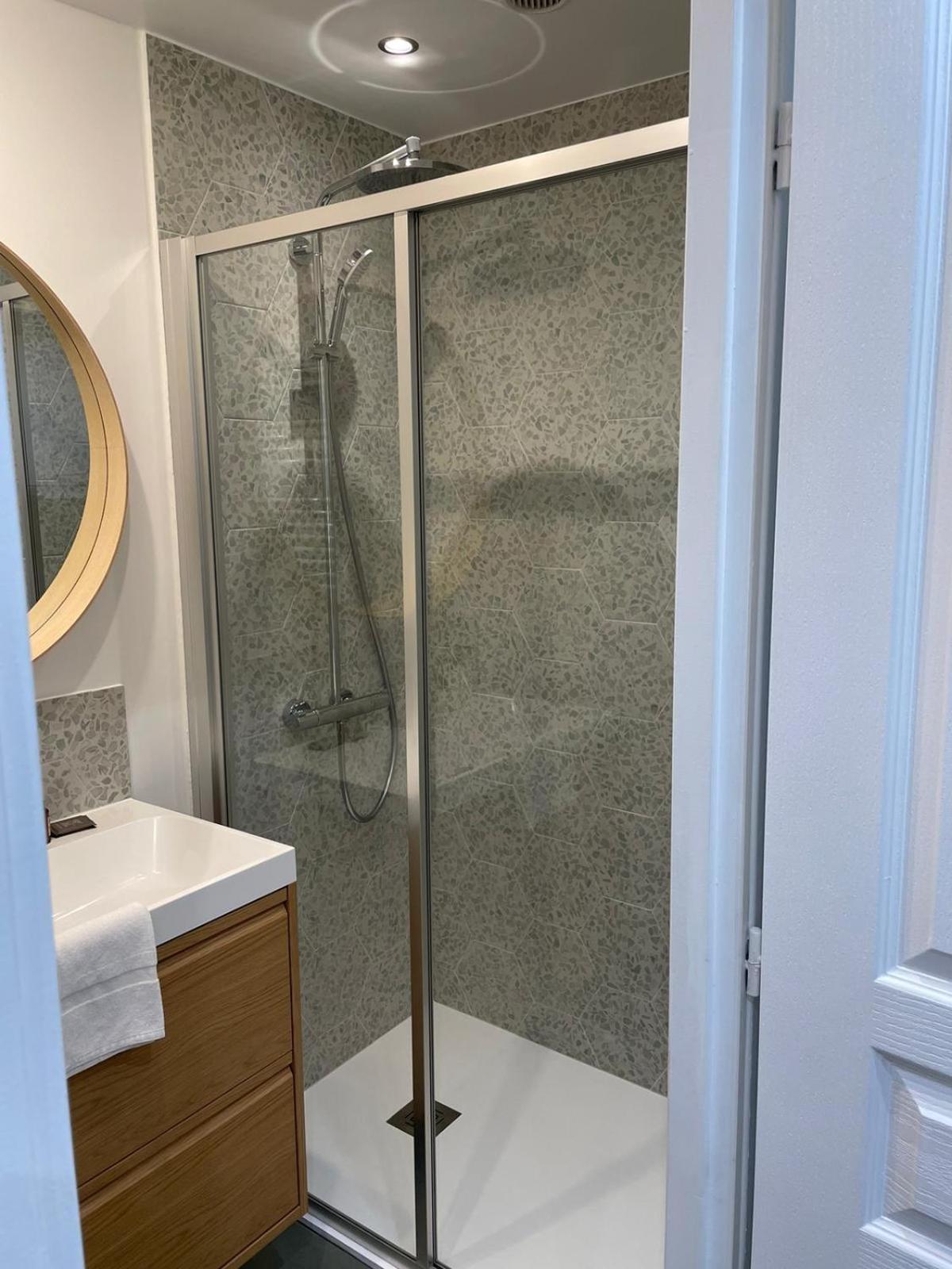 Studio 4P Calme/Full Equipped/Charonne/PereLachese Parigi Esterno foto